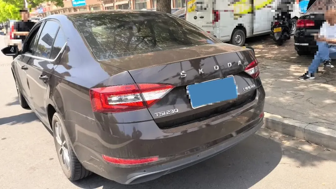 2019 Skoda Octavia 1.2T 116HP L4 7DCT,autocango,china used car exporter,china ev exporter,chinese used car exporter,chinese used ev exporter