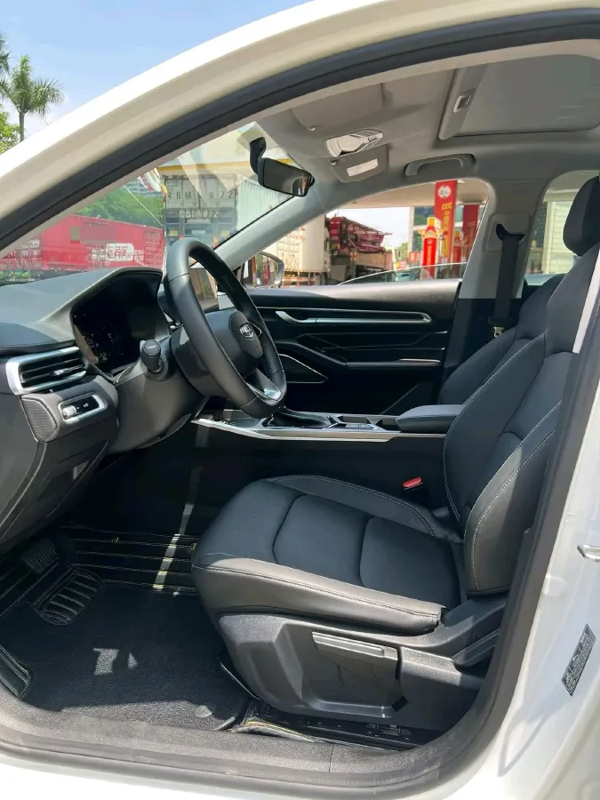 2022 Geely Emgrand 1.5L 114HP L4 CVT,autocango,china used car exporter,china ev exporter,chinese used car exporter,chinese used ev exporter