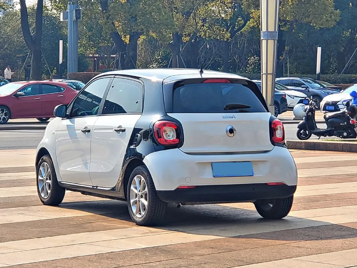 2018 Ford EcoSport 1.0T 125HP L3 6AT,autocango,china used car exporter,china ev exporter,chinese used car exporter,chinese used ev exporter