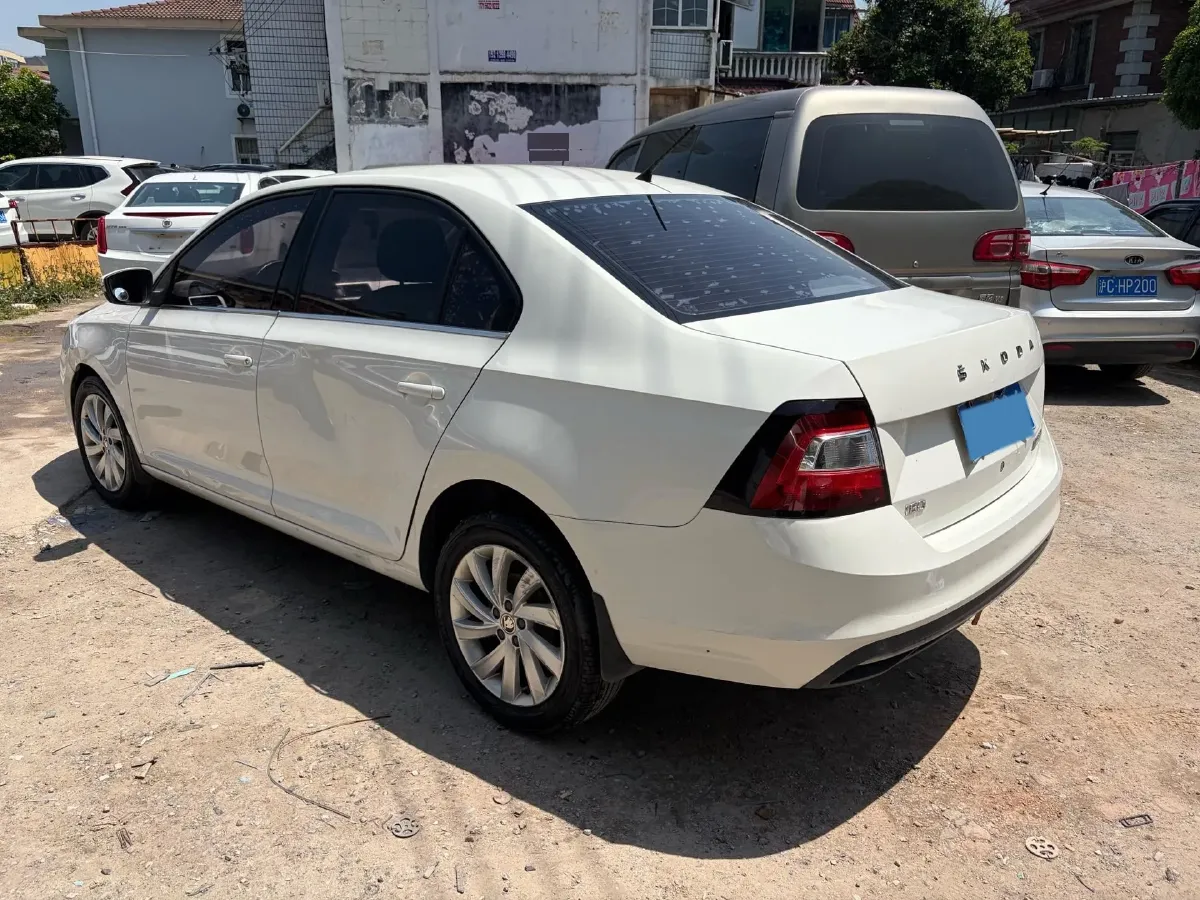 2018 Skoda Rapid 1.6L 110HP L4 6AT,autocango,china used car exporter,china ev exporter,chinese used car exporter,chinese used ev exporter