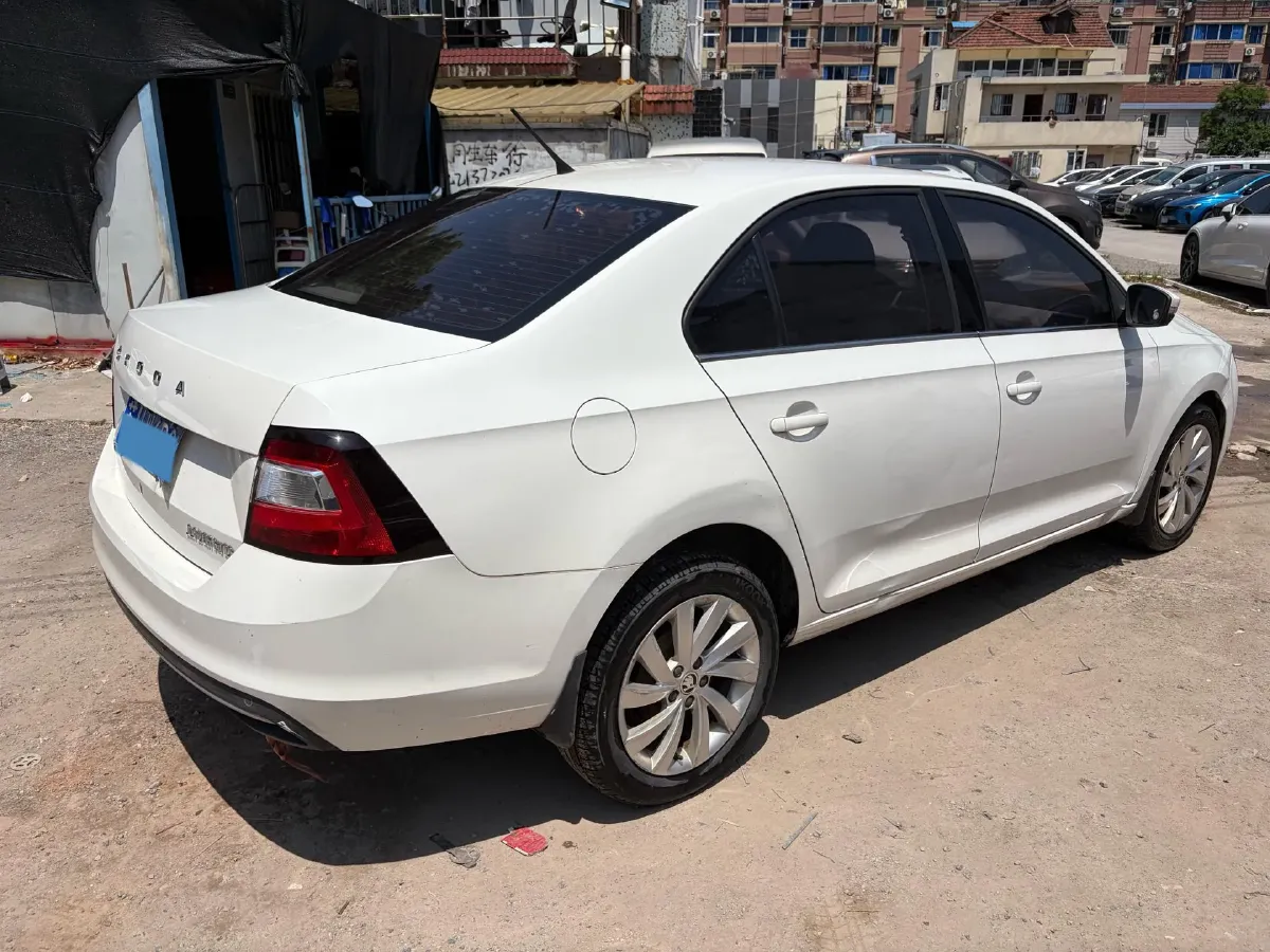 2018 Skoda Rapid 1.6L 110HP L4 6AT,autocango,china used car exporter,china ev exporter,chinese used car exporter,chinese used ev exporter