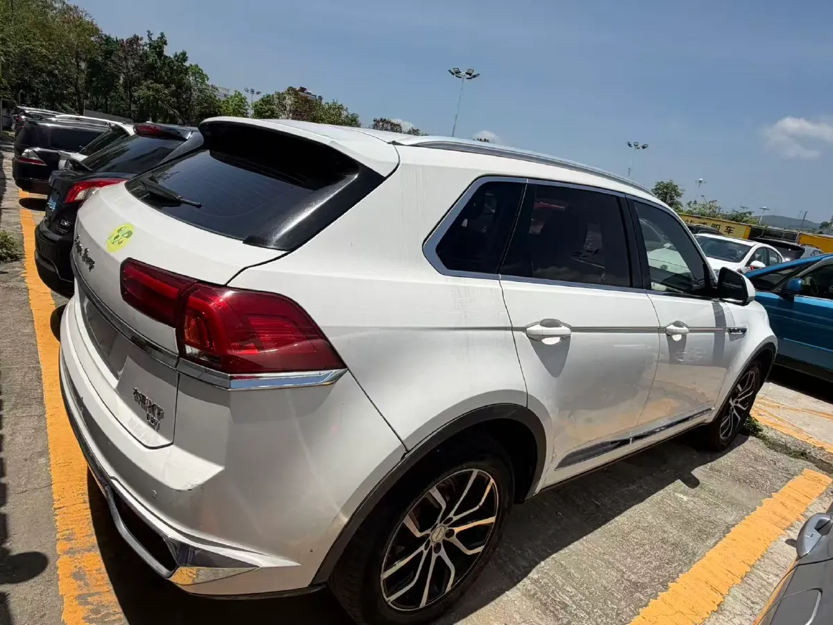 2017 Zotye Damy X7 1.8T 177HP L4 6DCT,autocango,china used car exporter,china ev exporter,chinese used car exporter,chinese used ev exporter