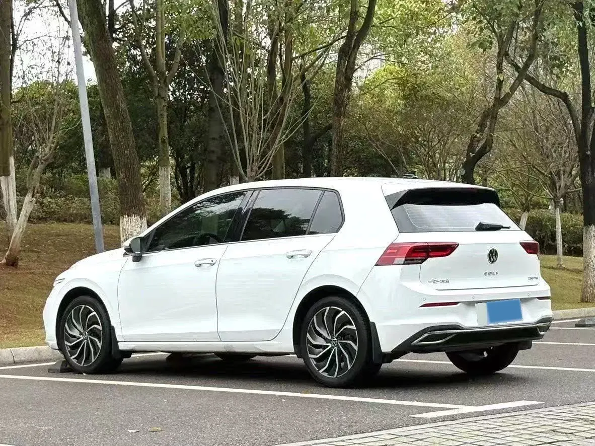 2023 Volkswagen Golf 1.4T 150HP L4 7DCT,autocango,china used car exporter,china ev exporter,chinese used car exporter,chinese used ev exporter