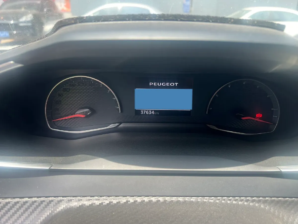 2020 Peugeot 2008 1.2T 136HP L3 6DCT,autocango,china used car exporter,china ev exporter,chinese used car exporter,chinese used ev exporter