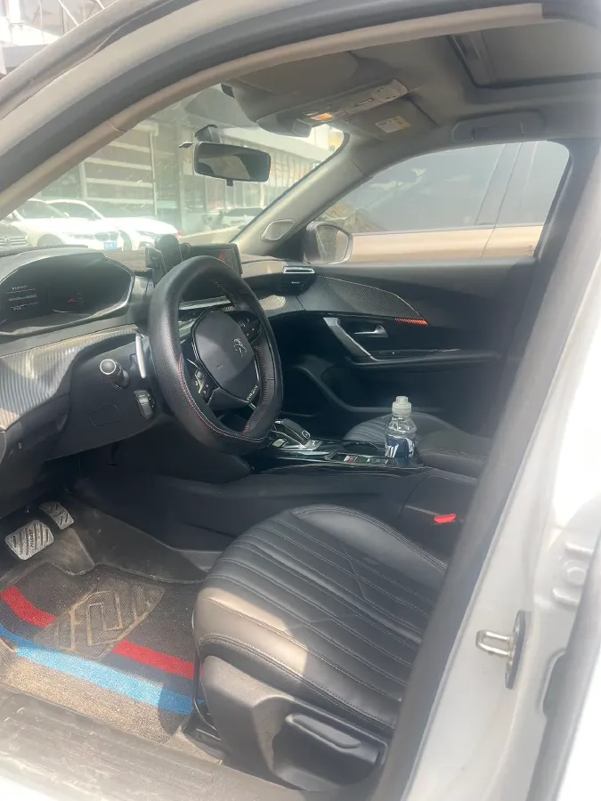 2020 Peugeot 2008 1.2T 136HP L3 6DCT,autocango,china used car exporter,china ev exporter,chinese used car exporter,chinese used ev exporter