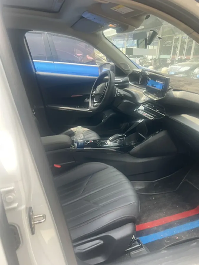 2020 Peugeot 2008 1.2T 136HP L3 6DCT,autocango,china used car exporter,china ev exporter,chinese used car exporter,chinese used ev exporter