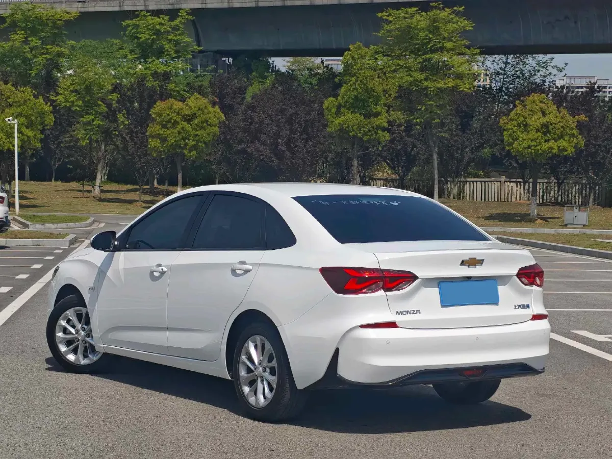 2024 Chevrolet Monza 1.5L 113HP L4 6DCT,autocango,china used car exporter,china ev exporter,chinese used car exporter,chinese used ev exporter