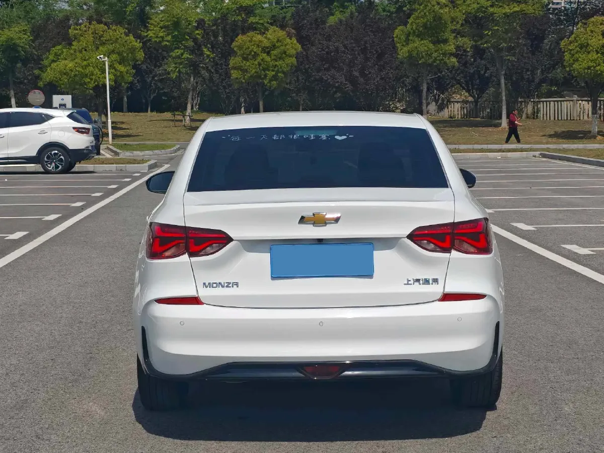 2024 Chevrolet Monza 1.5L 113HP L4 6DCT,autocango,china used car exporter,china ev exporter,chinese used car exporter,chinese used ev exporter