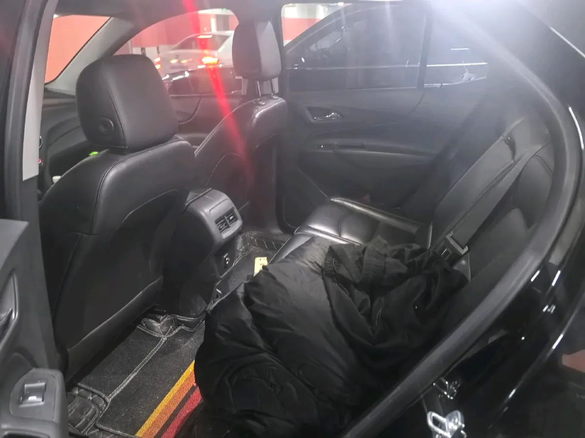 2021 Chevrolet Equinox 1.5T 169HP L4 6AT,autocango,china used car exporter,china ev exporter,chinese used car exporter,chinese used ev exporter