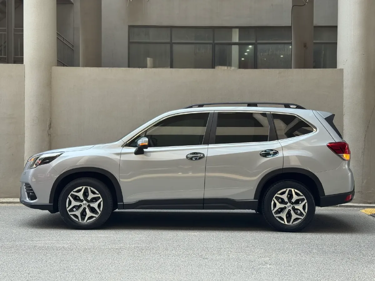 2022 Subaru Forester 2.0L 154HP H4 CVT,autocango,china used car exporter,china ev exporter,chinese used car exporter,chinese used ev exporter