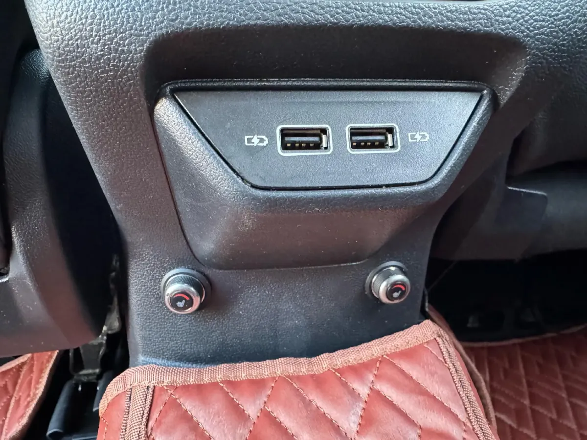 2020 Volkswagen T-Roc 1.4T 150HP L4 7DCT,autocango,china used car exporter,china ev exporter,chinese used car exporter,chinese used ev exporter