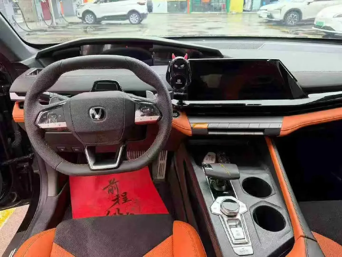 2024 ChangAn UNI-V 1.5T 188HP L4 7DCT,autocango,china used car exporter,china ev exporter,chinese used car exporter,chinese used ev exporter