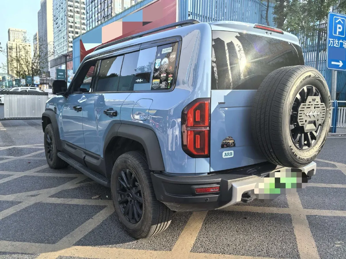 2023 FangChengBao Bao 5 1.5T 194HP L4 E-CVT PHEV 31.8KWH,autocango,china used car exporter,china ev exporter,chinese used car exporter,chinese used ev exporter