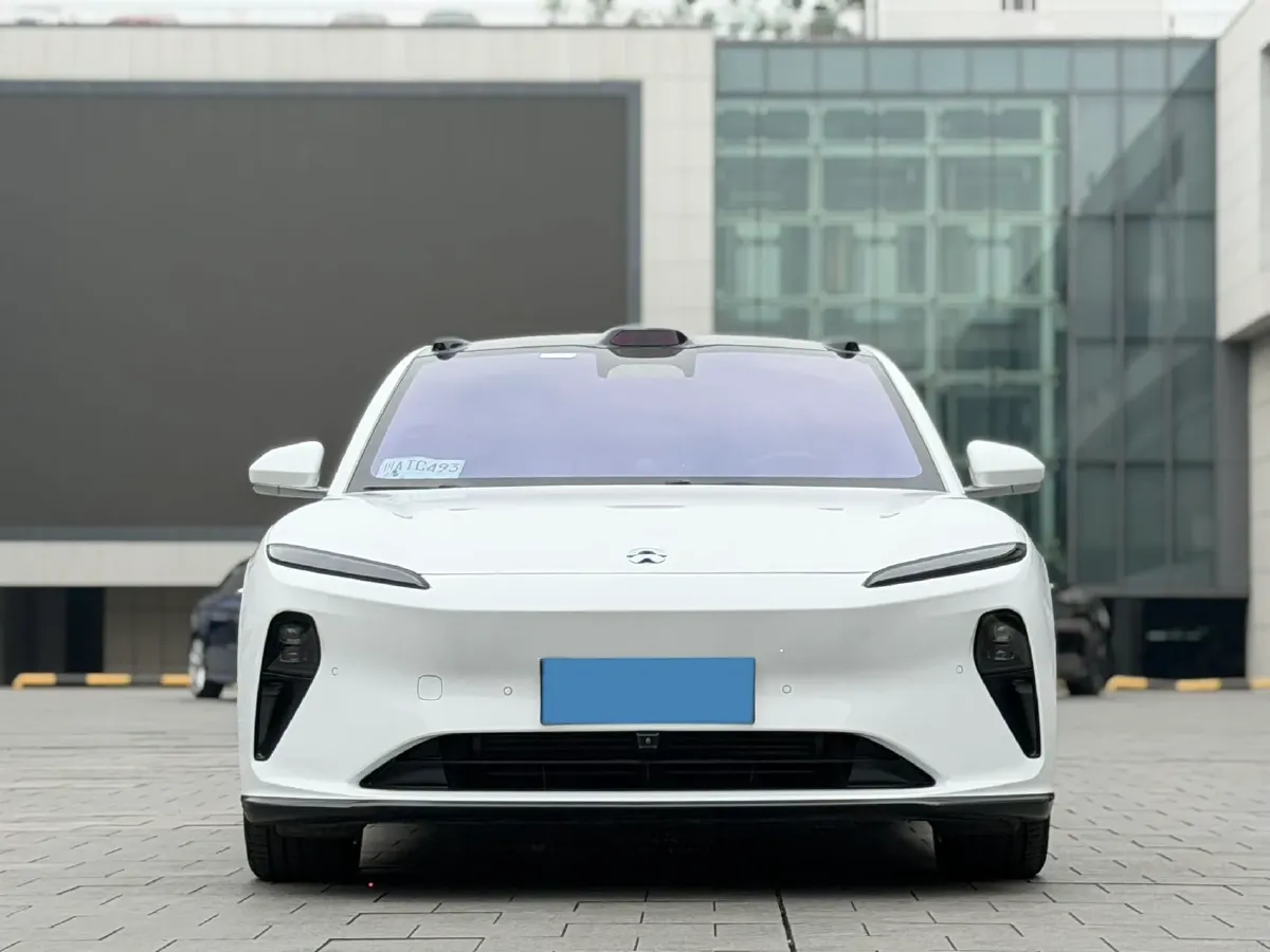 2024 NIO ET5T BEV 75KWH,autocango,china used car exporter,china ev exporter,chinese used car exporter,chinese used ev exporter