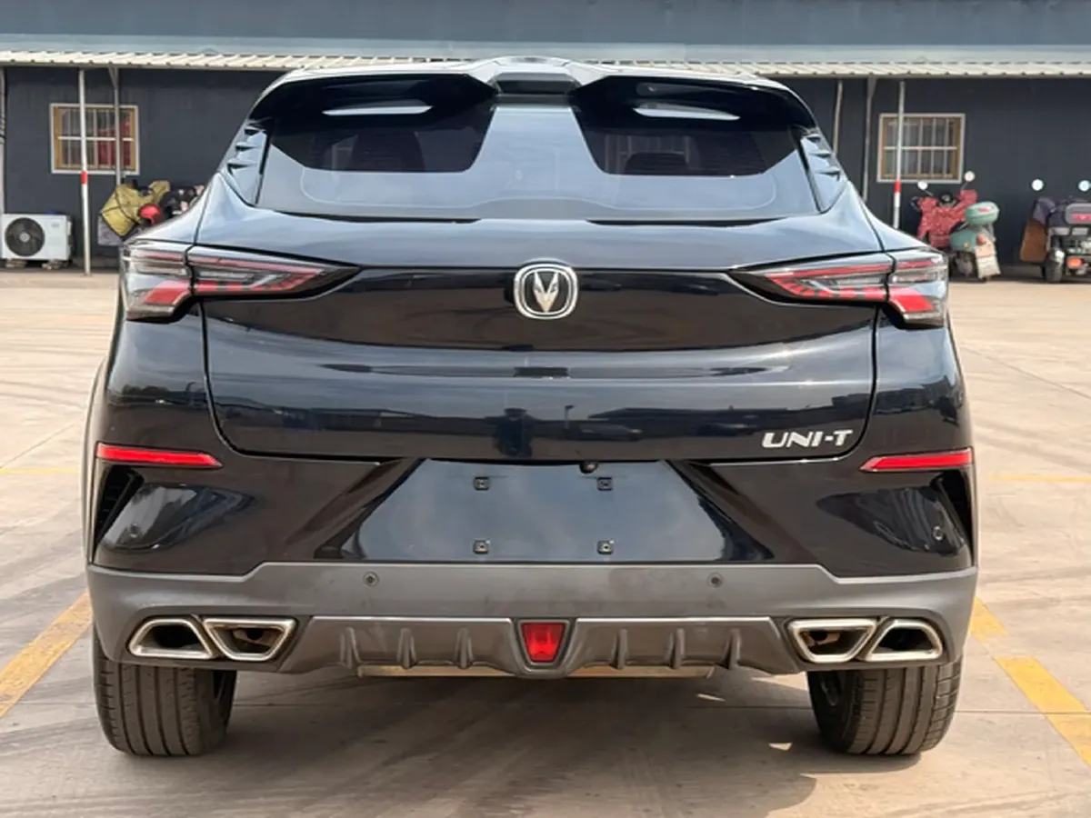 2021 ChangAn UNI-T 1.5T 180HP L4 7DCT,autocango,china used car exporter,china ev exporter,chinese used car exporter,chinese used ev exporter