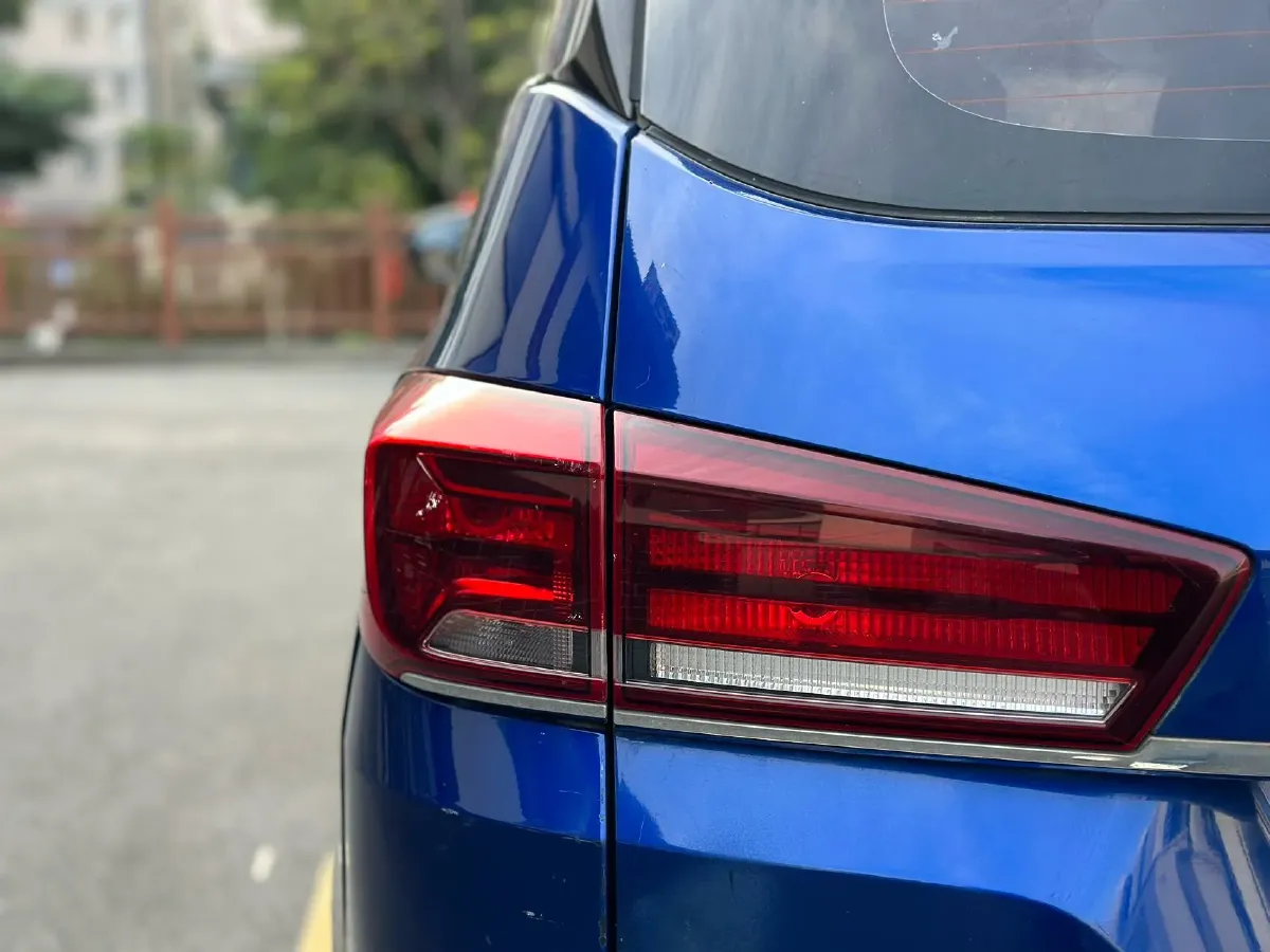 2018 BaoJun 360 1.5L 112HP L4 6MT,autocango,china used car exporter,china ev exporter,chinese used car exporter,chinese used ev exporter