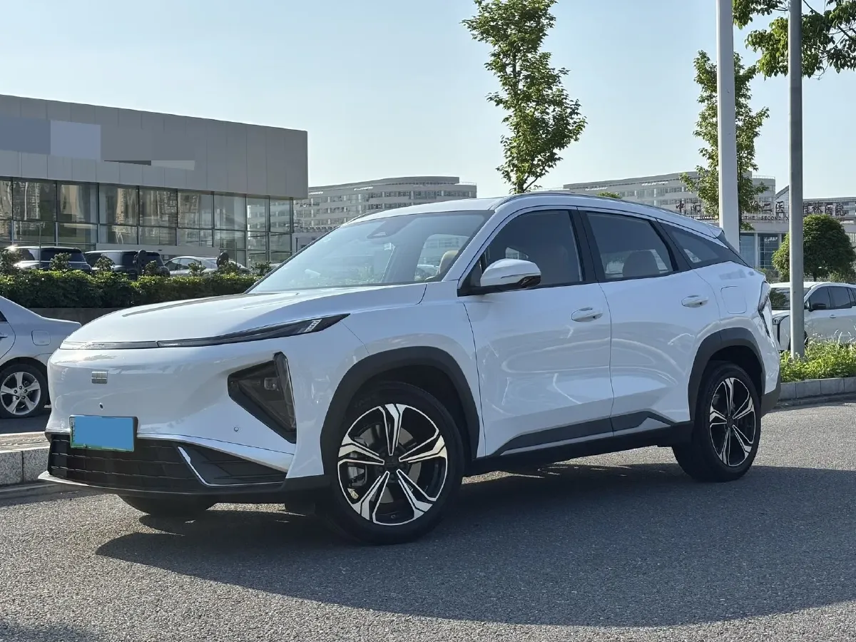 2025 Geely Galaxy L7 1.5L 112HP L4 1DHT PHEV 18.4KWH,autocango,china used car exporter,china ev exporter,chinese used car exporter,chinese used ev exporter