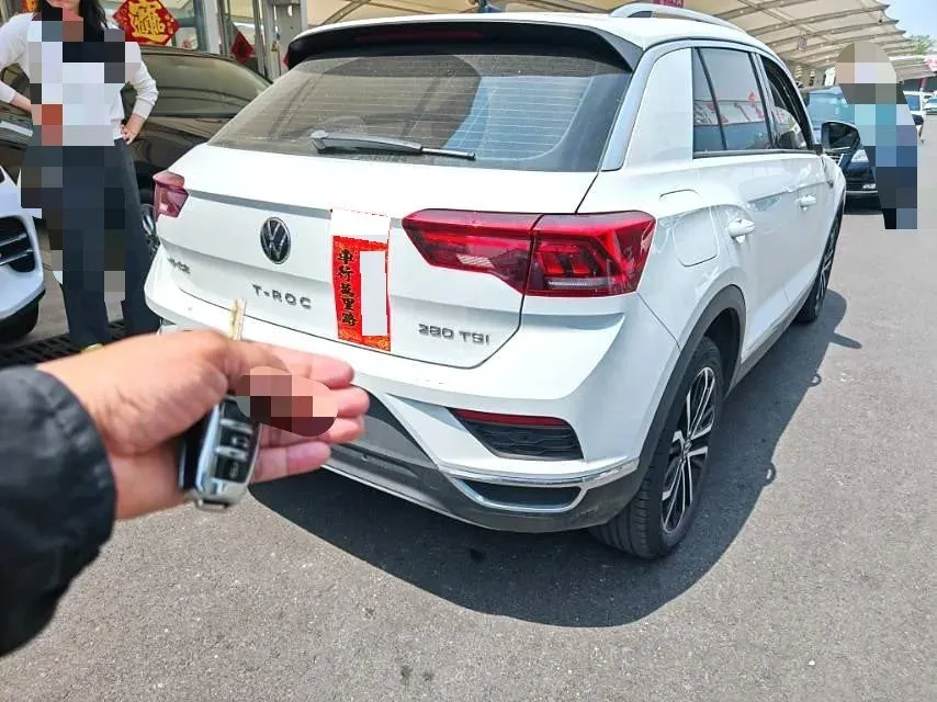2022 Volkswagen T-Roc 1.4T 150HP L4 7DCT,autocango,china used car exporter,china ev exporter,chinese used car exporter,chinese used ev exporter