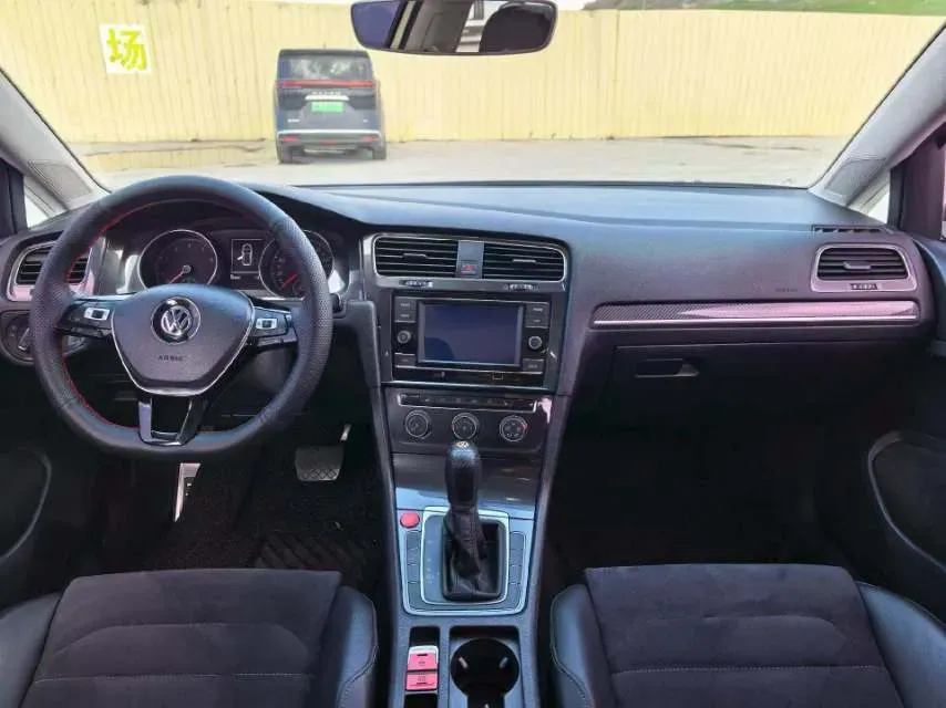 2018 Volkswagen Golf 1.4T 131HP L4 7DCT,autocango,china used car exporter,china ev exporter,chinese used car exporter,chinese used ev exporter