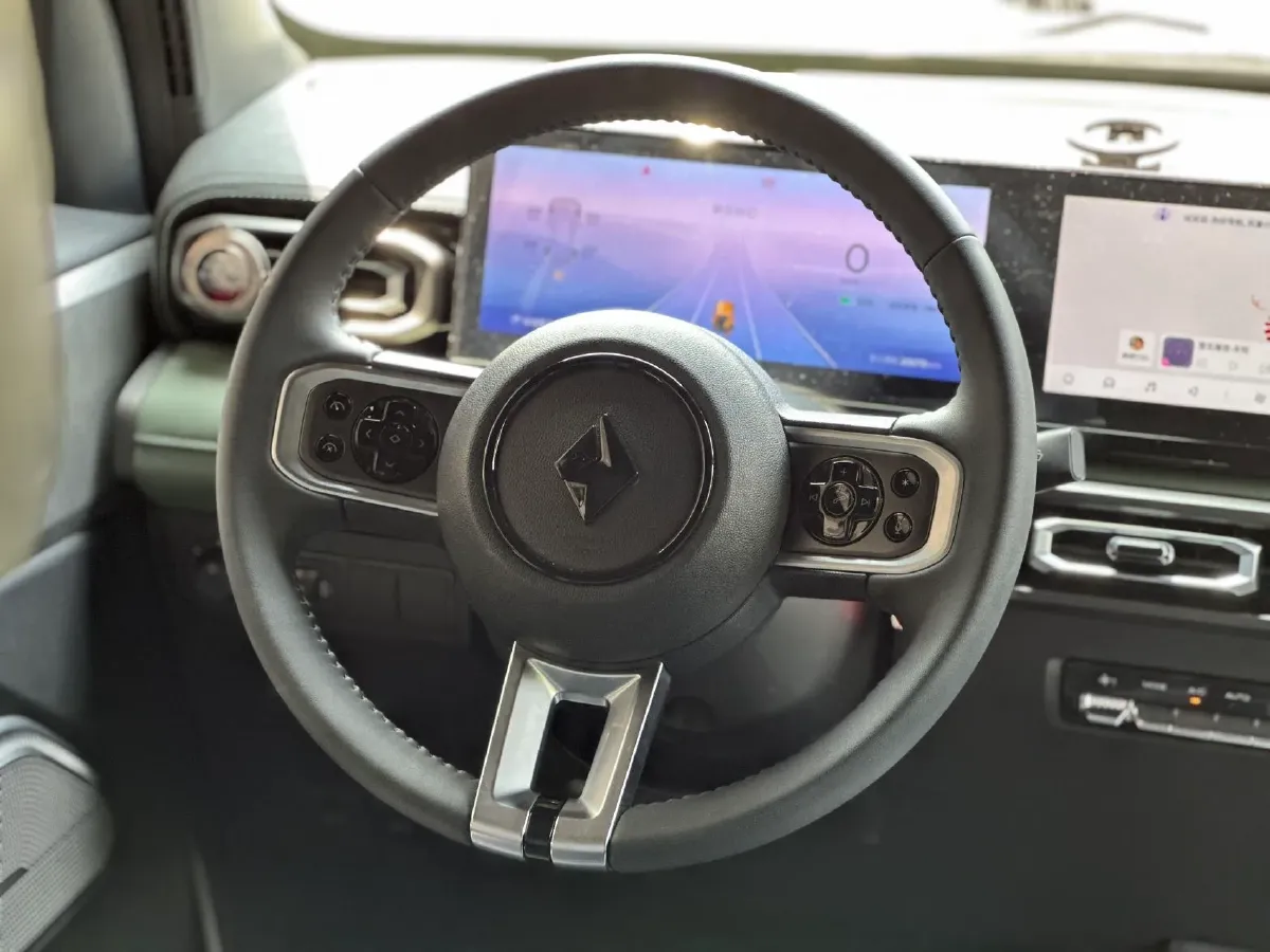 2023 BaoJun Yep BEV 28.1KWH,autocango,china used car exporter,china ev exporter,chinese used car exporter,chinese used ev exporter