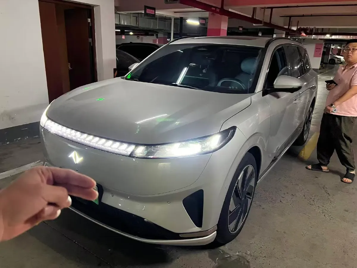 2024 DongFeng eπ eπ008 1.5T 147HP L4 REEV 34.32KWH,autocango,china used car exporter,china ev exporter,chinese used car exporter,chinese used ev exporter