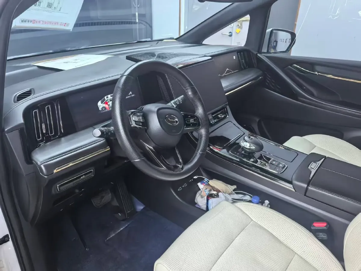 2023 GAC Trumpchi M8 2.0T 252HP L4 8AT,autocango,china used car exporter,china ev exporter,chinese used car exporter,chinese used ev exporter