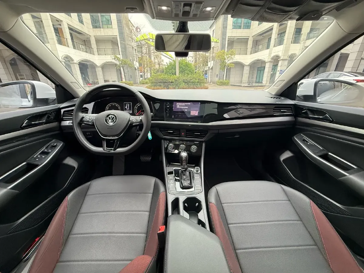 2021 Volkswagen Bora 1.5L 113HP L4 6AT,autocango,china used car exporter,china ev exporter,chinese used car exporter,chinese used ev exporter