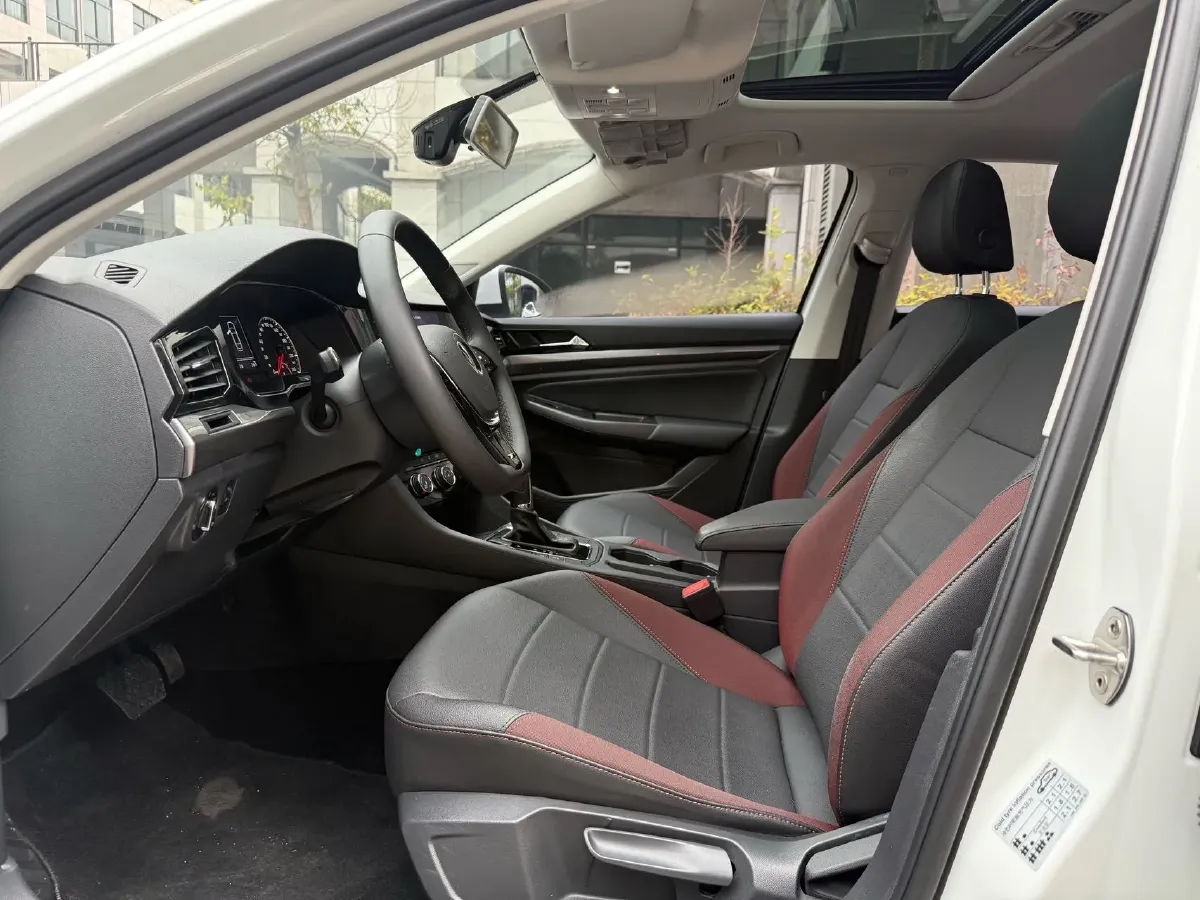 2021 Volkswagen Bora 1.5L 113HP L4 6AT,autocango,china used car exporter,china ev exporter,chinese used car exporter,chinese used ev exporter