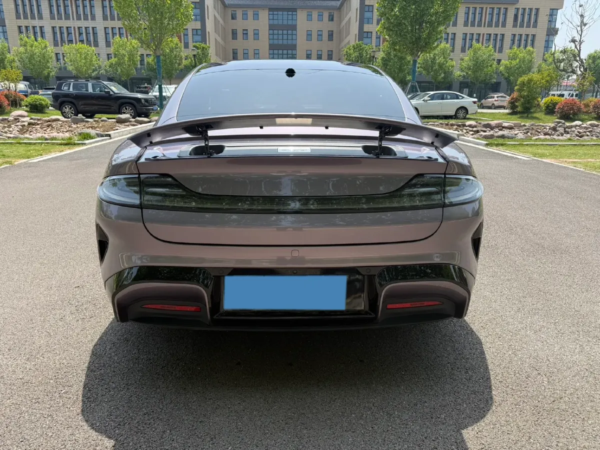 2024 MI SU7 BEV 101KWH,autocango,china used car exporter,china ev exporter,chinese used car exporter,chinese used ev exporter