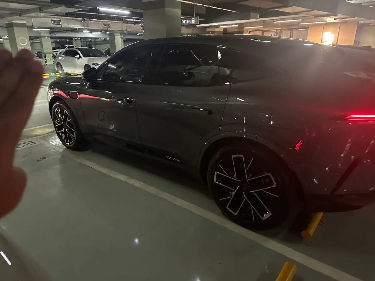 2023 Avatr 11 BEV 90KWH,autocango,china used car exporter,china ev exporter,chinese used car exporter,chinese used ev exporter