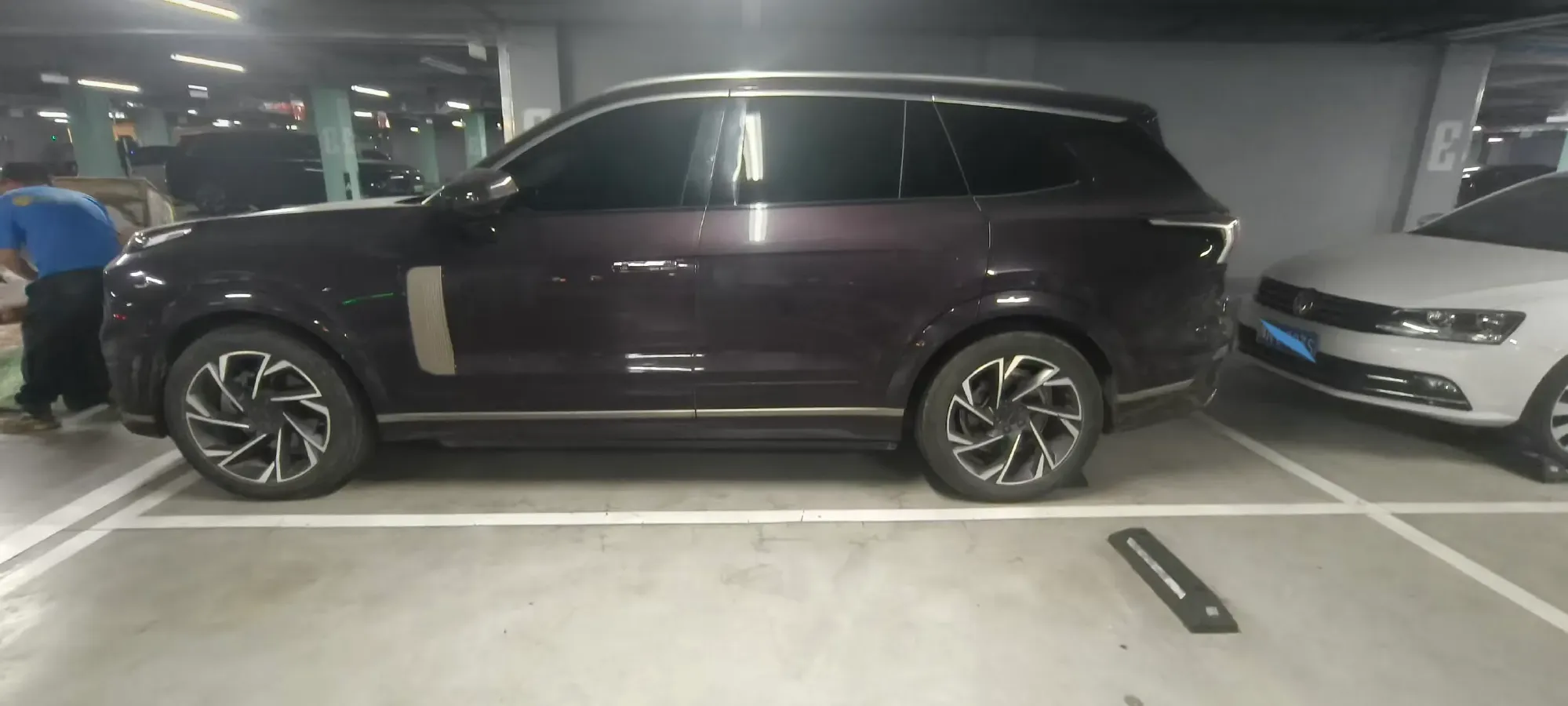 2021 Kia Carnival 2.0T 233HP L4 8AT,autocango,china used car exporter,china ev exporter,chinese used car exporter,chinese used ev exporter