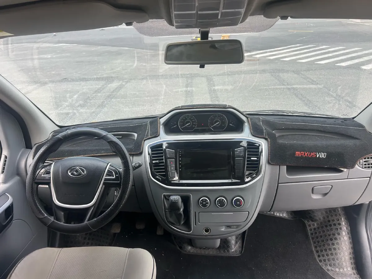 2021 MAXUS XinTu V80 2.0T 139HP L4 6MT,autocango,china used car exporter,china ev exporter,chinese used car exporter,chinese used ev exporter