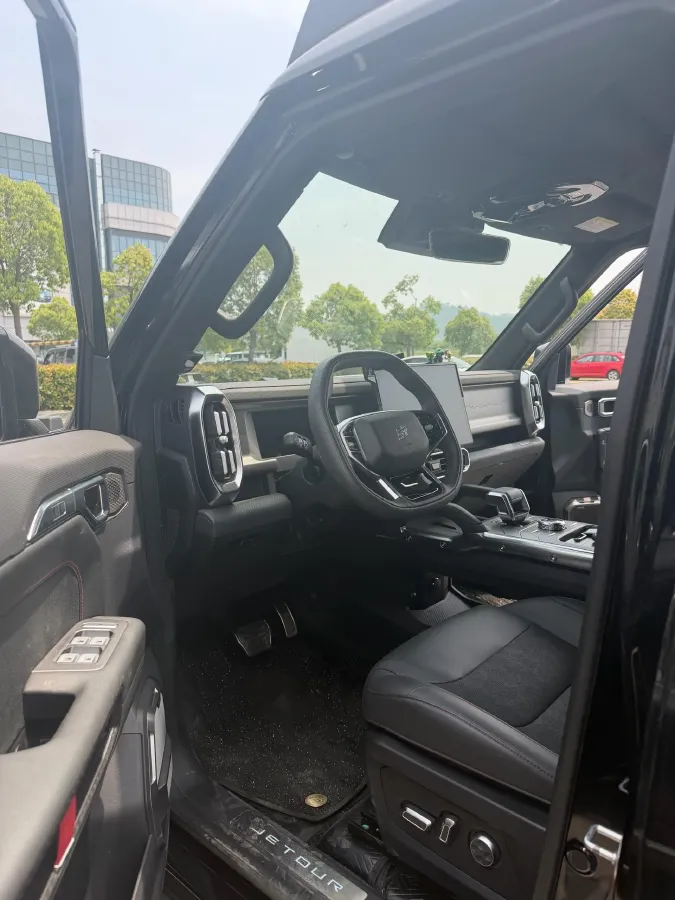 2023 Jetour Traveller 2.0T 254HP L4 7DCT,autocango,china used car exporter,china ev exporter,chinese used car exporter,chinese used ev exporter