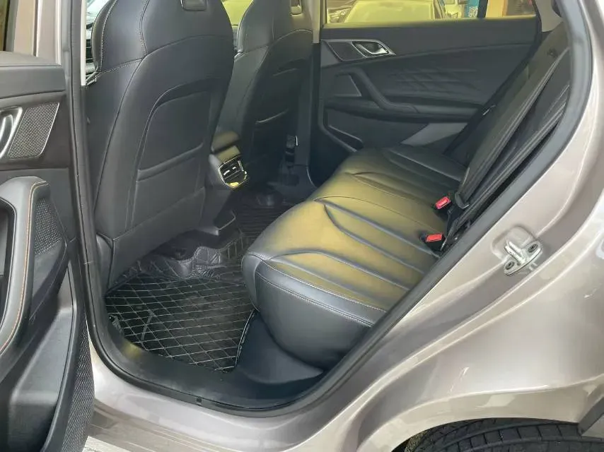 2023 Roewe RX5 1.5T 188HP L4 7DCT,autocango,china used car exporter,china ev exporter,chinese used car exporter,chinese used ev exporter