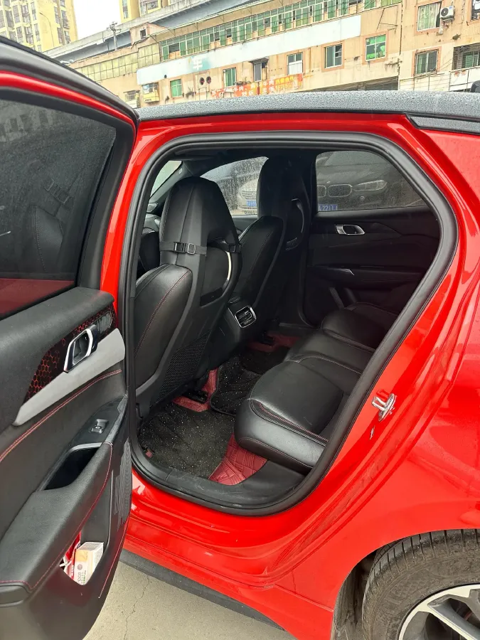 2018 Toyota C-HR 2.0L 171HP L4 CVT,autocango,china used car exporter,china ev exporter,chinese used car exporter,chinese used ev exporter