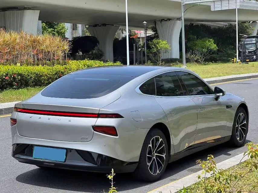 2022 Xpeng P7 BEV 83.1KWH,autocango,china used car exporter,china ev exporter,chinese used car exporter,chinese used ev exporter