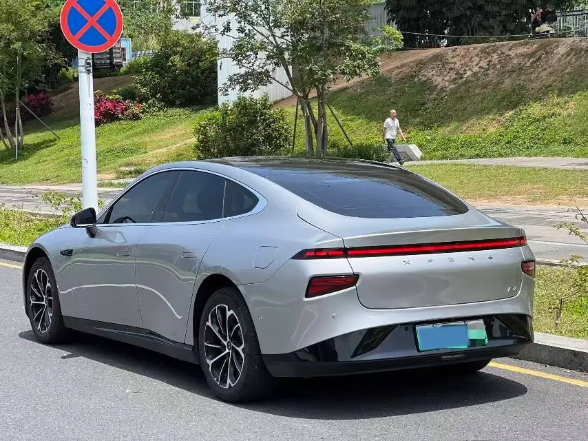 2022 Xpeng P7 BEV 83.1KWH,autocango,china used car exporter,china ev exporter,chinese used car exporter,chinese used ev exporter