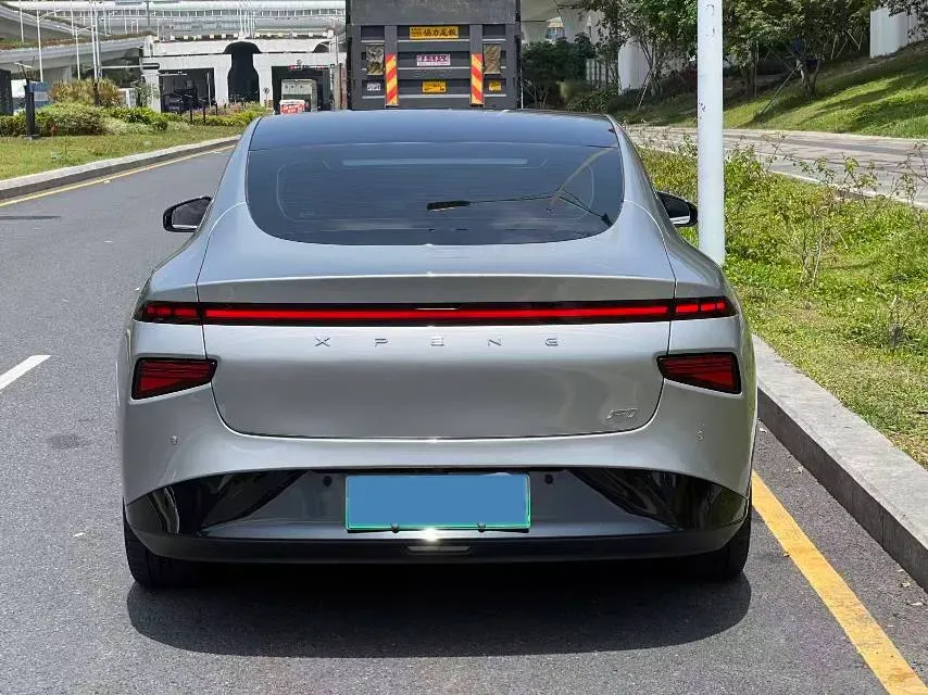 2022 Xpeng P7 BEV 83.1KWH,autocango,china used car exporter,china ev exporter,chinese used car exporter,chinese used ev exporter