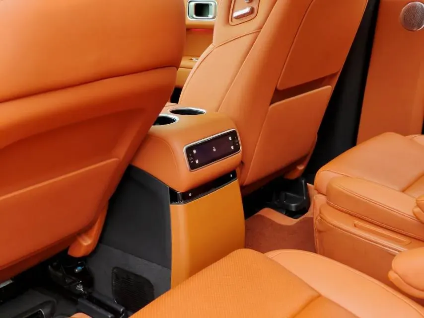 2023 Li L9 Range Extended 154HP REEV 42.6KWH,autocango,china used car exporter,china ev exporter,chinese used car exporter,chinese used ev exporter