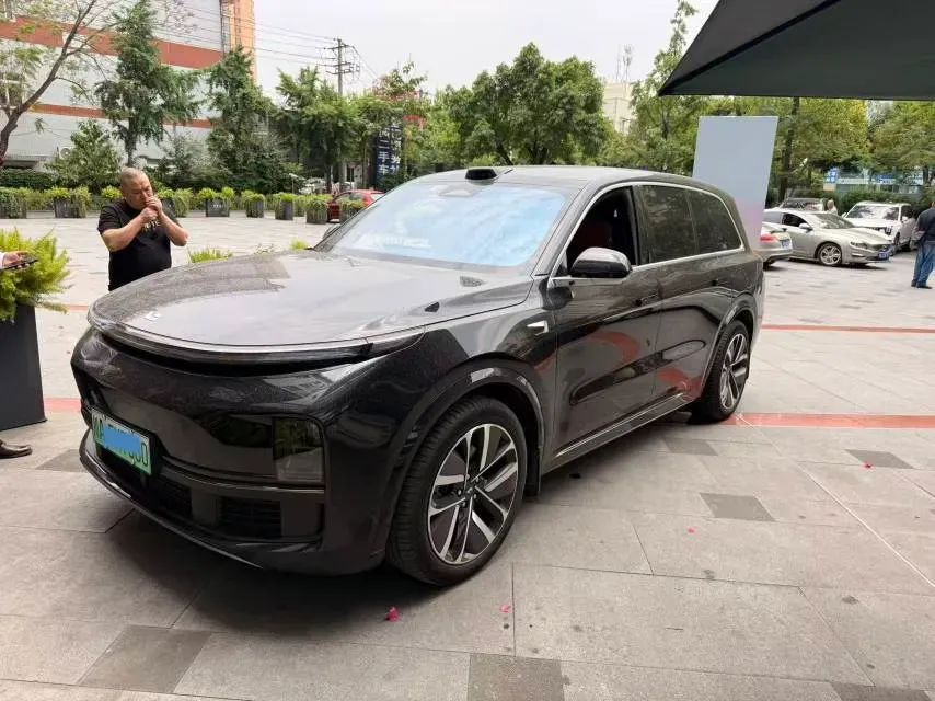 2023 Li L9 Range Extended 154HP REEV 42.6KWH,autocango,china used car exporter,china ev exporter,chinese used car exporter,chinese used ev exporter