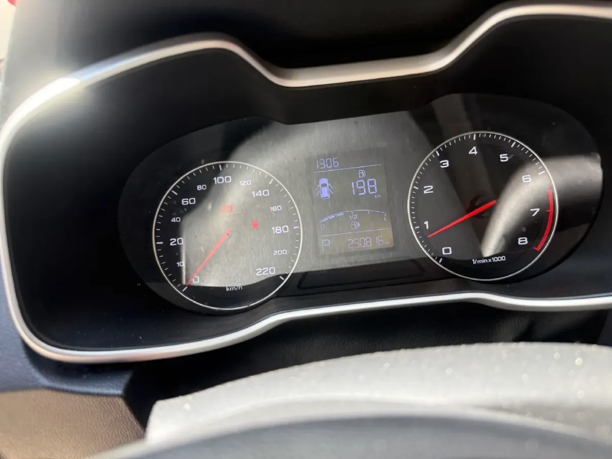 2018 MG ZS 1.5L 120HP L4 4AT,autocango,china used car exporter,china ev exporter,chinese used car exporter,chinese used ev exporter