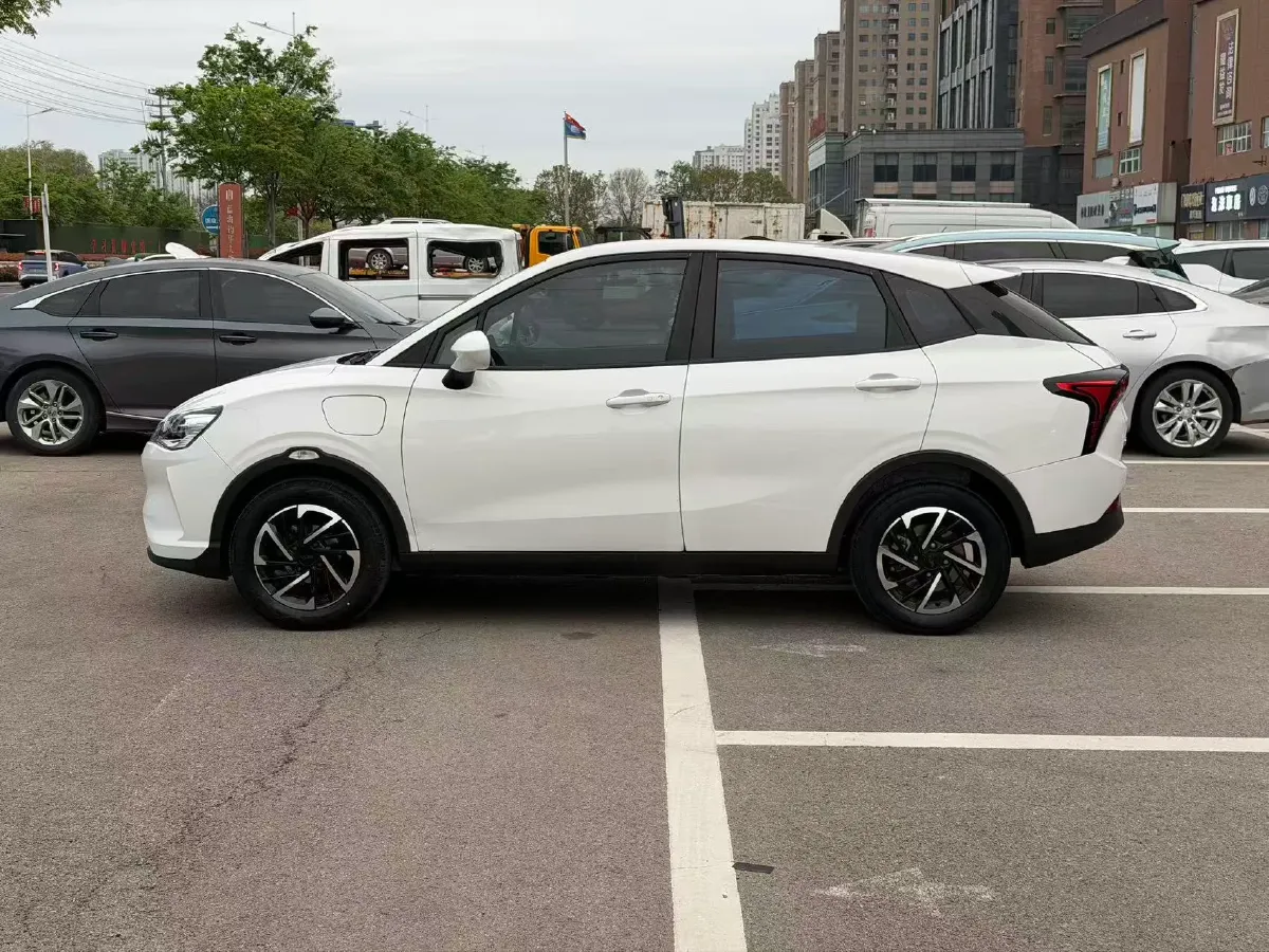 2022 ChangAn Kaicene KaiCheng F70 2.4T 211HP L4 6AT,autocango,china used car exporter,china ev exporter,chinese used car exporter,chinese used ev exporter