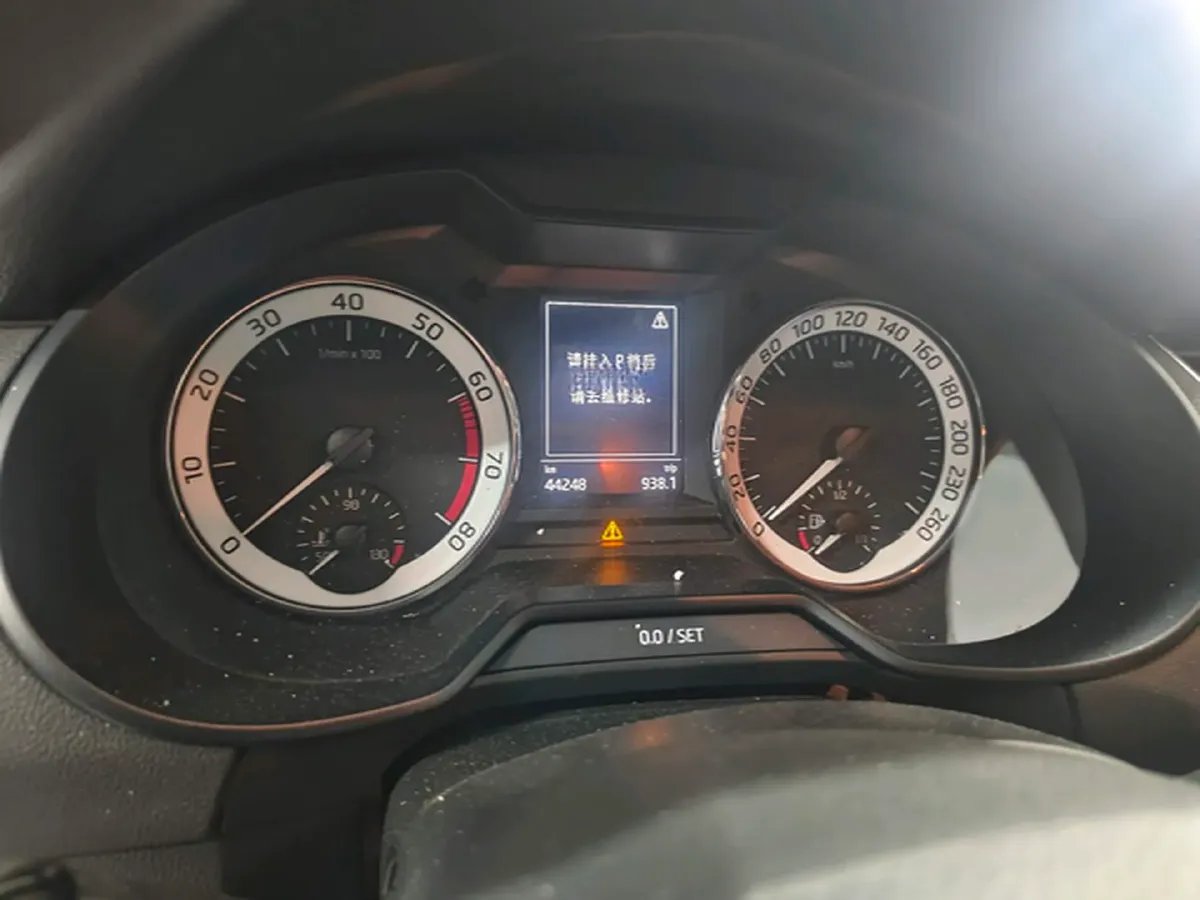 2019 Skoda Octavia 1.4T 150HP L4 7DCT,autocango,china used car exporter,china ev exporter,chinese used car exporter,chinese used ev exporter