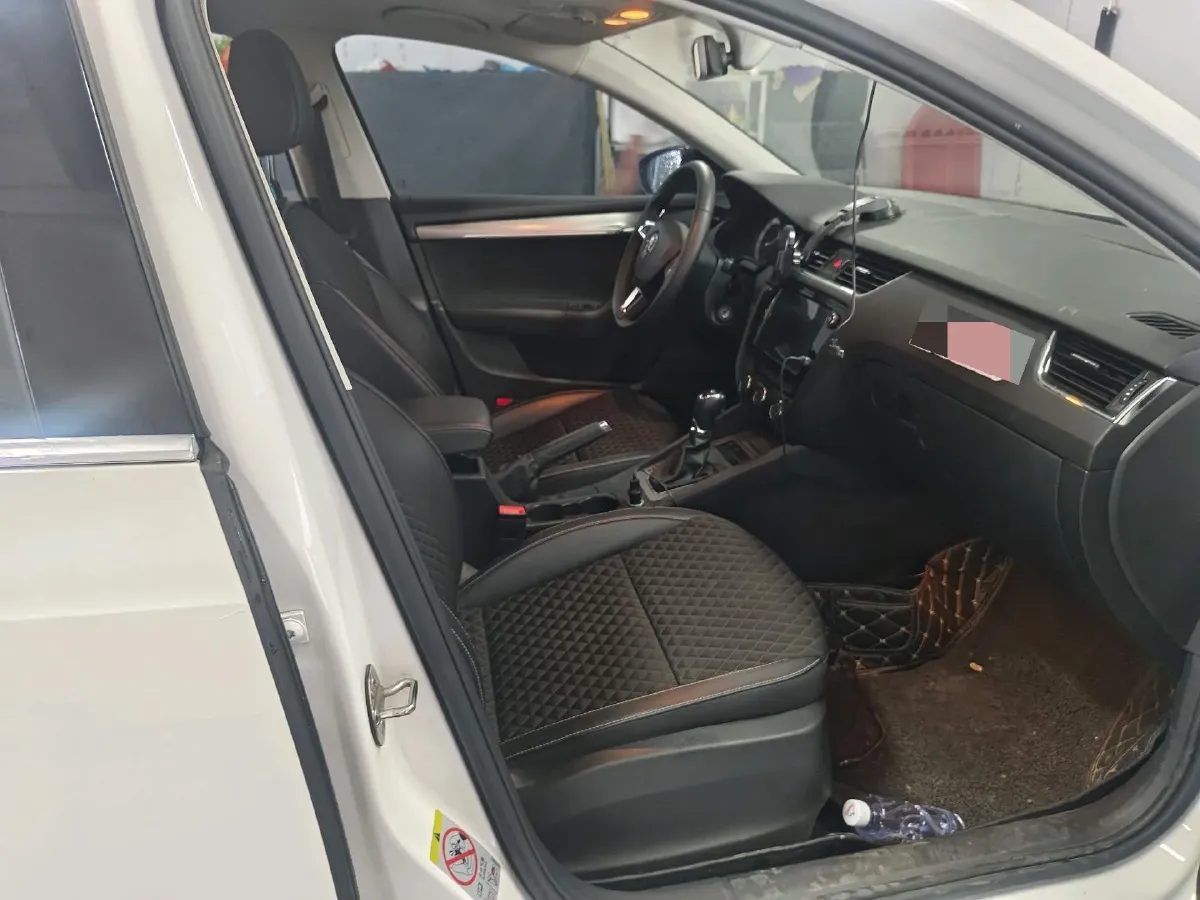 2019 Skoda Octavia 1.4T 150HP L4 7DCT,autocango,china used car exporter,china ev exporter,chinese used car exporter,chinese used ev exporter