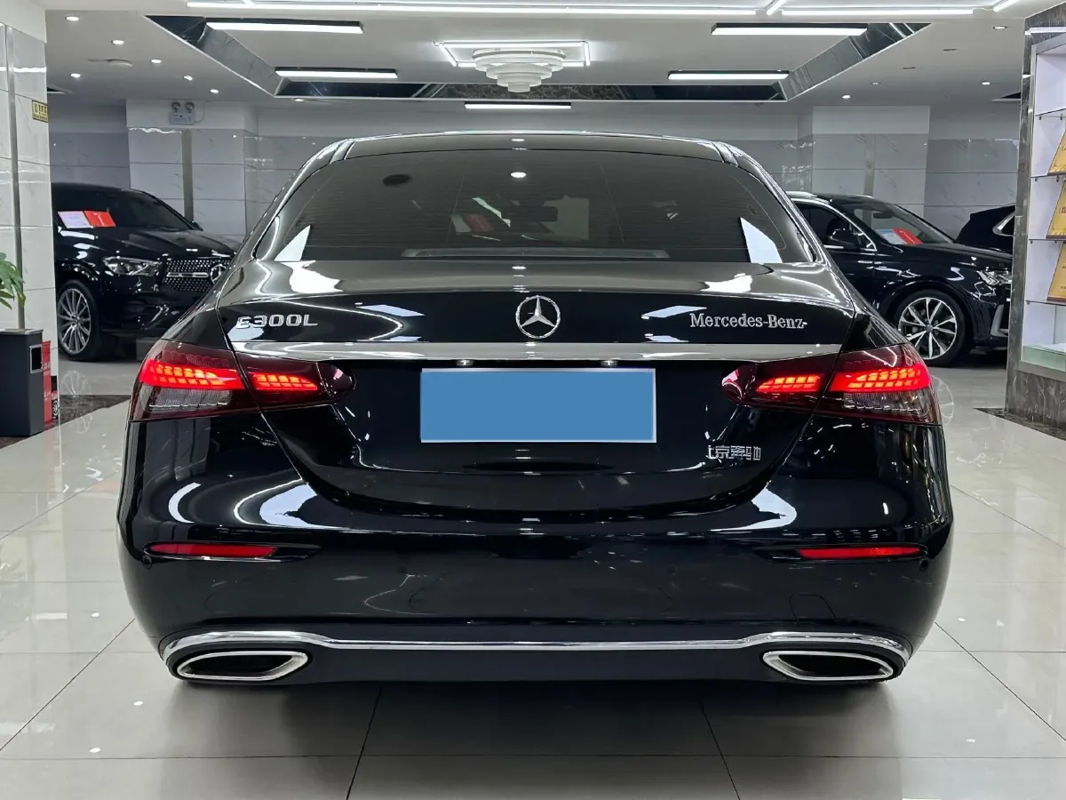 2022 Mercedes-Benz E Class 2.0T 258HP L4 9AT,autocango,china used car exporter,china ev exporter,chinese used car exporter,chinese used ev exporter