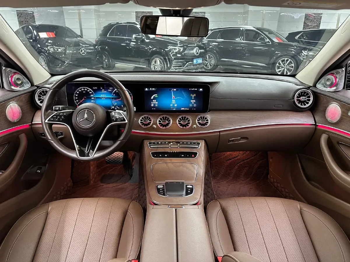 2022 Mercedes-Benz E Class 2.0T 258HP L4 9AT,autocango,china used car exporter,china ev exporter,chinese used car exporter,chinese used ev exporter