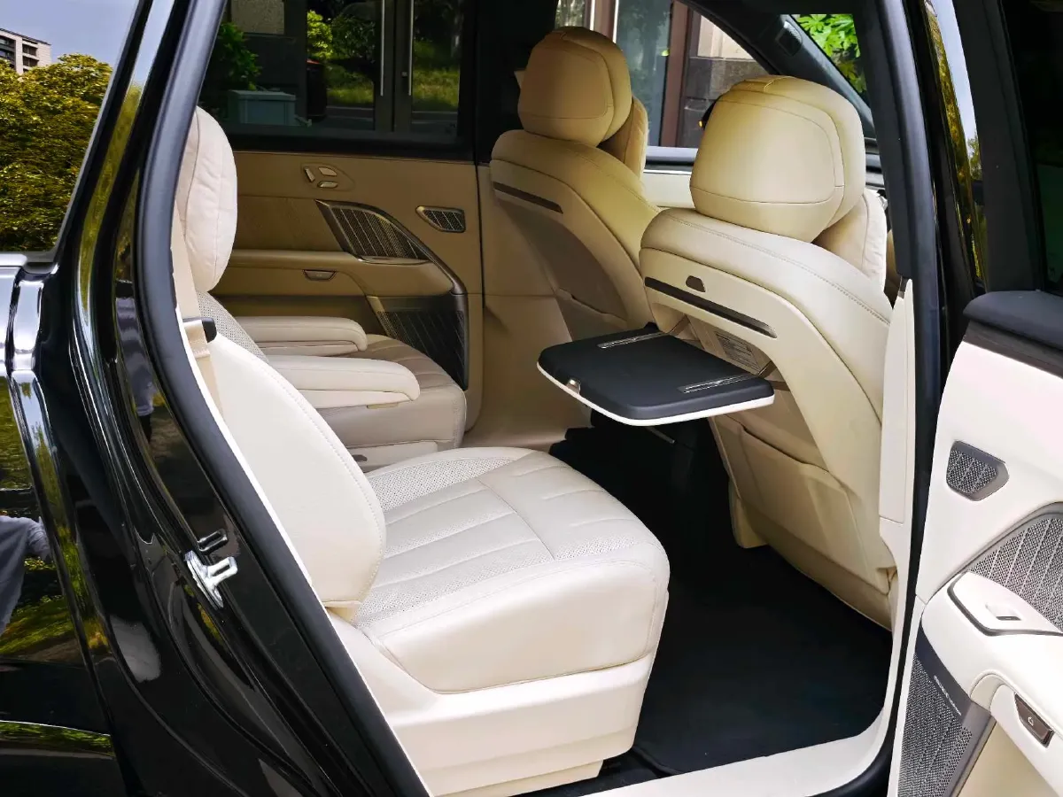 2025 ONVO L90 BEV,autocango,china used car exporter,china ev exporter,chinese used car exporter,chinese used ev exporter