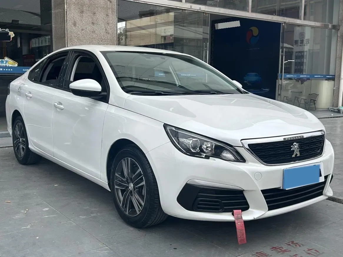 2018 Peugeot 308 1.6L 117HP L4 5MT,autocango,china used car exporter,china ev exporter,chinese used car exporter,chinese used ev exporter