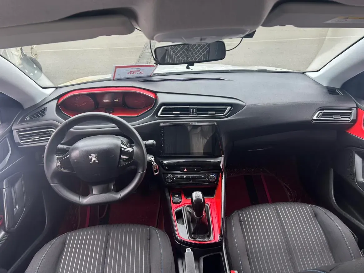 2018 Peugeot 308 1.6L 117HP L4 5MT,autocango,china used car exporter,china ev exporter,chinese used car exporter,chinese used ev exporter