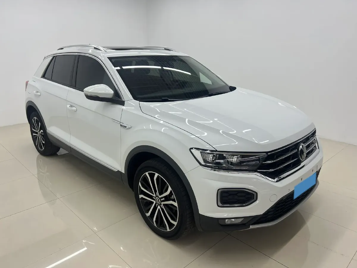 2022 Volkswagen T-Roc 1.4T 150HP L4 7DCT,autocango,china used car exporter,china ev exporter,chinese used car exporter,chinese used ev exporter